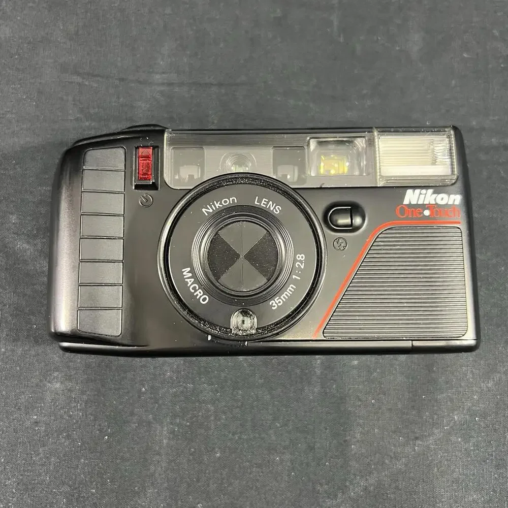 Nikon One Touch 35mm film Point & Shoot Camera 1:2.8 Lens - Bag & Manual